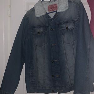 Men’s Medium Jean Jacket